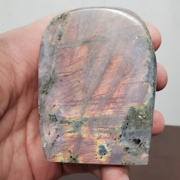 Labradorite Crystal Free Form - Picture 5 of 15